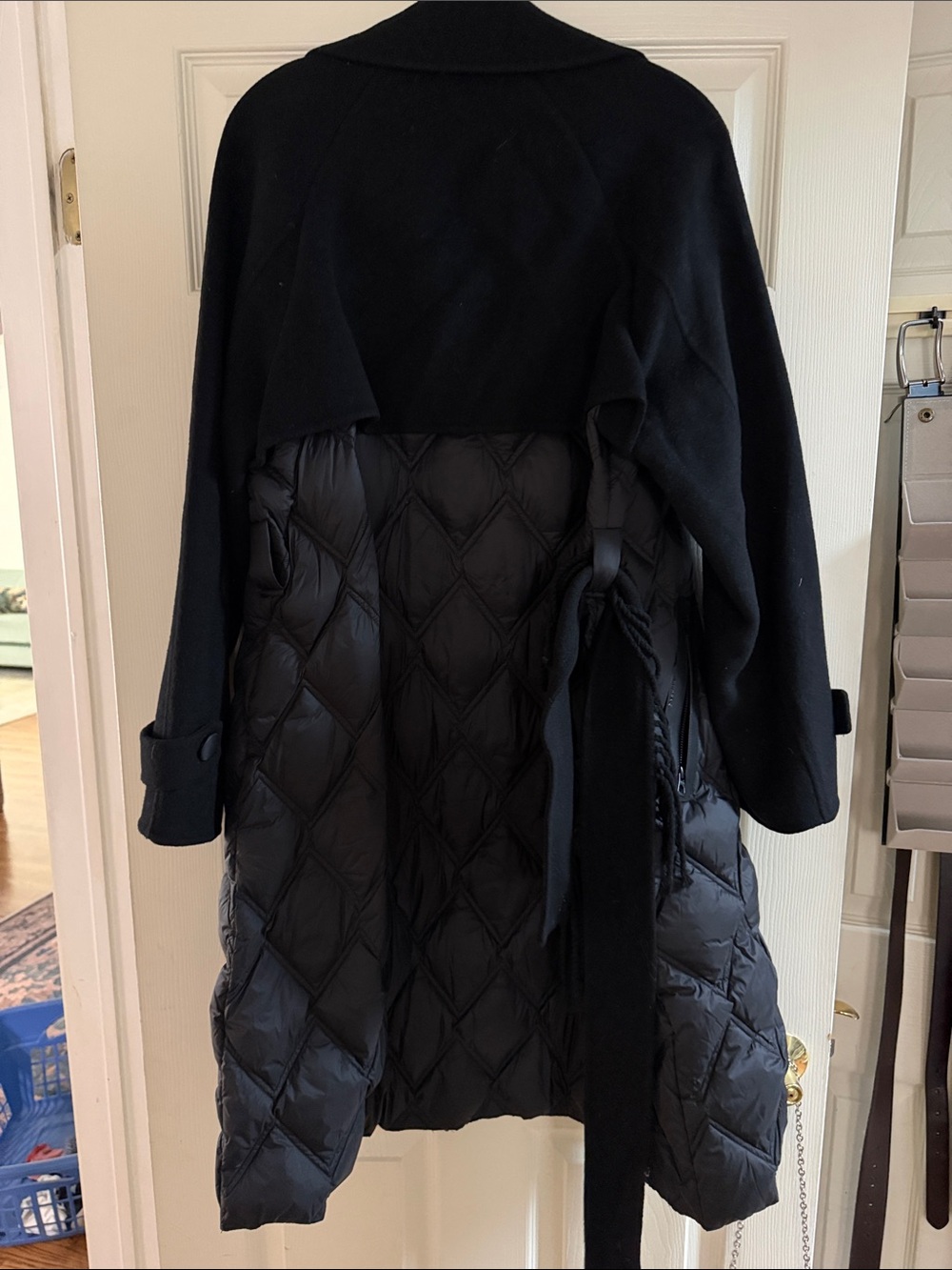 Mixed fabric winter jacket with fringe belt